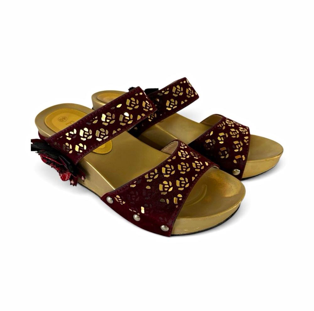 Fashion Faux Leather Slide Wedge Sandals Floral Studded Womens 8.5 Burgundy